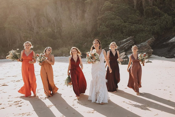 Bridesmaids Dresses for Beach Weddings:  What to Look For ✨