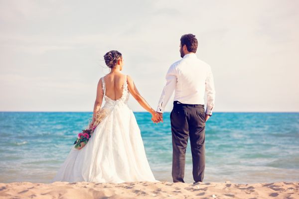 Beach Wedding Bridesmaid Dresses: What to Wear