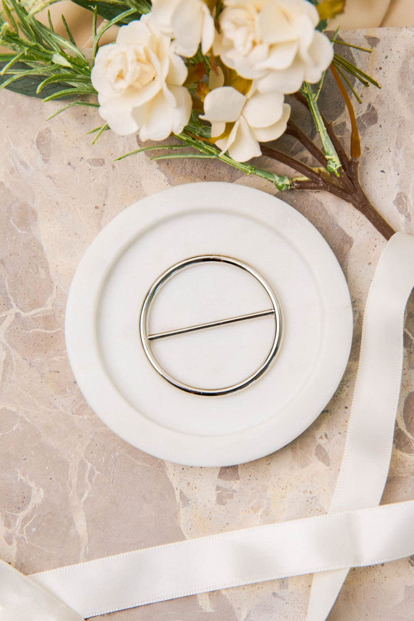 Silver Buckle - Medium